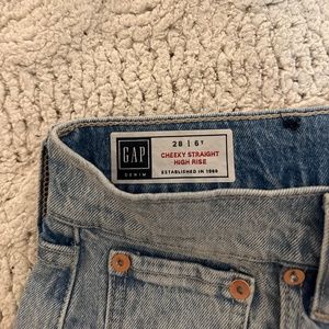 Gap Cheeky Straight High Rise Jeans